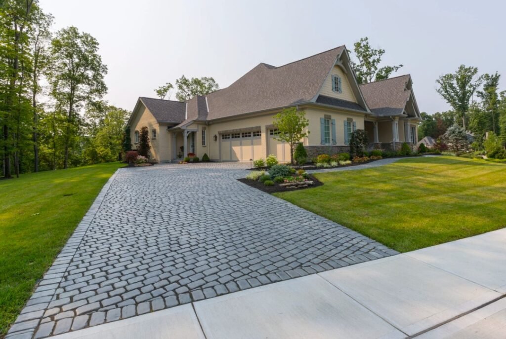 Driveway Paving Costs in Ohio in 2026: Factors That Affect Your Budget Driveway Paving Costs in Ohio